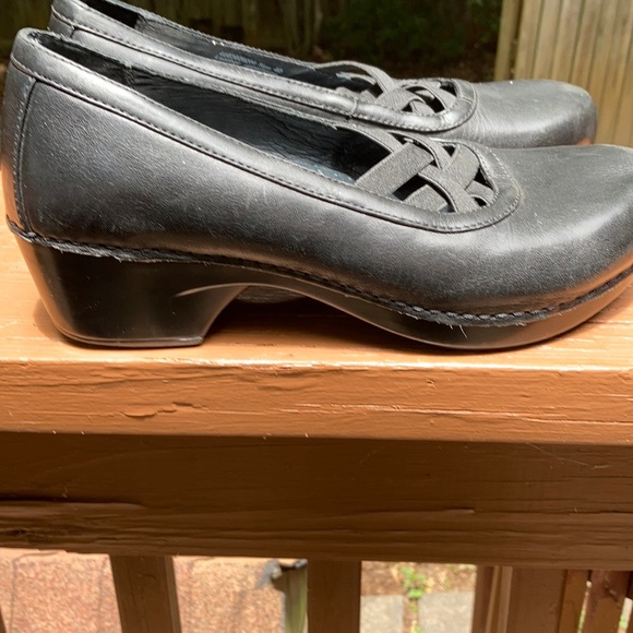Dansko black shoes - Picture 7 of 12